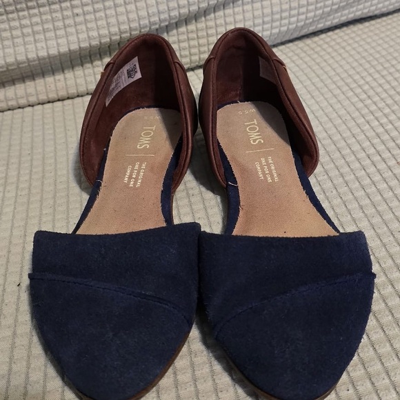 Toms Blue and Brown Flats‎ Classic Loafers - Picture 1 of 7